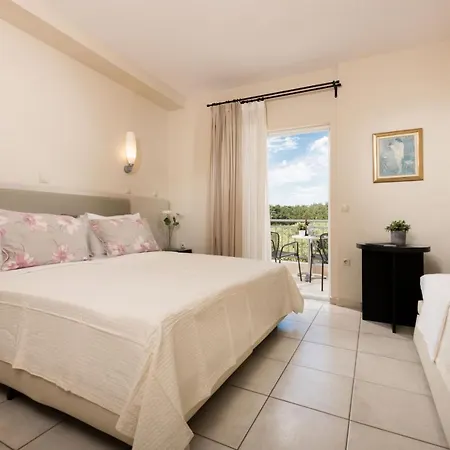 Louloudis Boutique (adults Only)