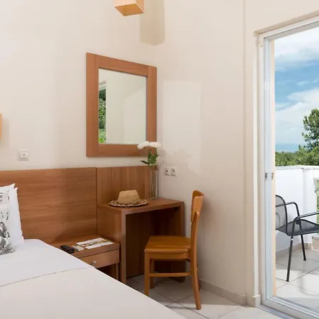 Hotell Louloudis Boutique (adults Only)