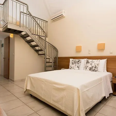 Louloudis Boutique (adults Only) 3*