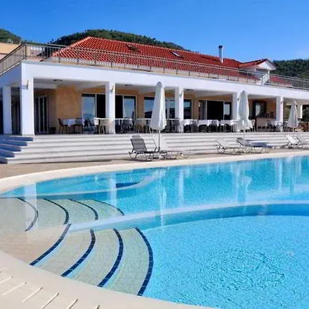 Louloudis Boutique (adults Only) Hotell
