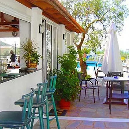 Louloudis Boutique (adults Only) Hotell