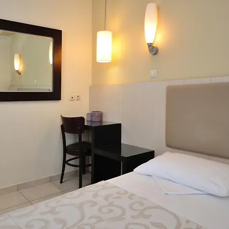 Hotel Louloudis Boutique (adults Only)