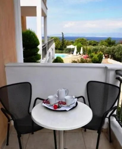 Hotel Louloudis Boutique (adults Only) 3*